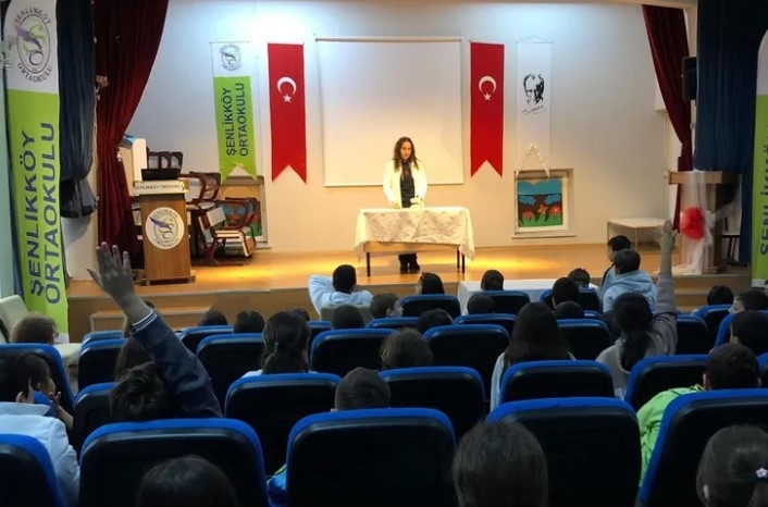 Bakırköy’de Sağlıklı Nesiller İçin Eğitimler Düzenleniyor